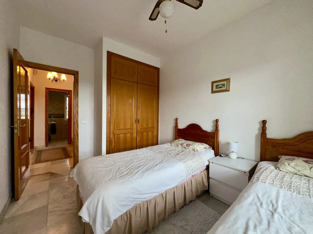 736b8df5-6e5b-4196-92be-641367df9f20