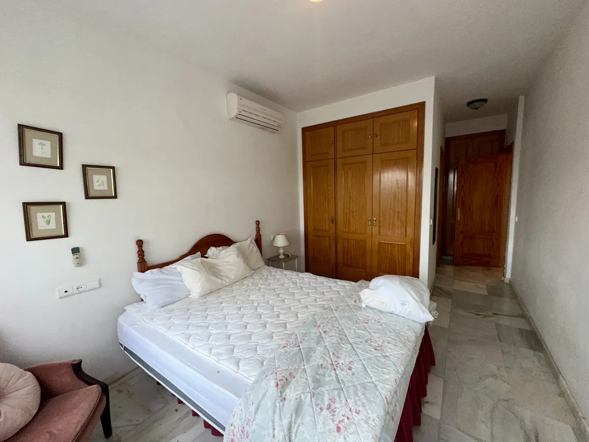 a5812208-5846-468e-ba85-e444f27c56ef