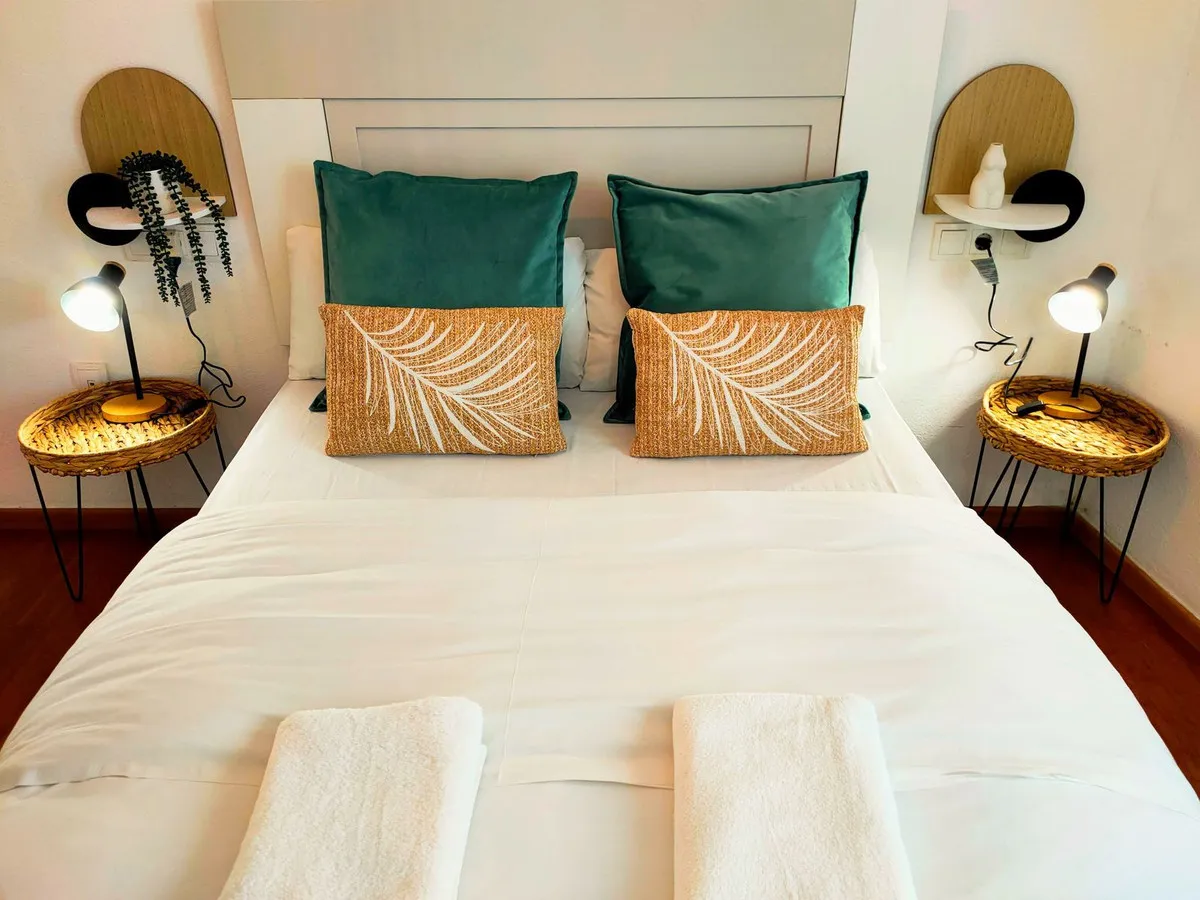 06f08d03-089f-4945-991d-9d48b27c9509