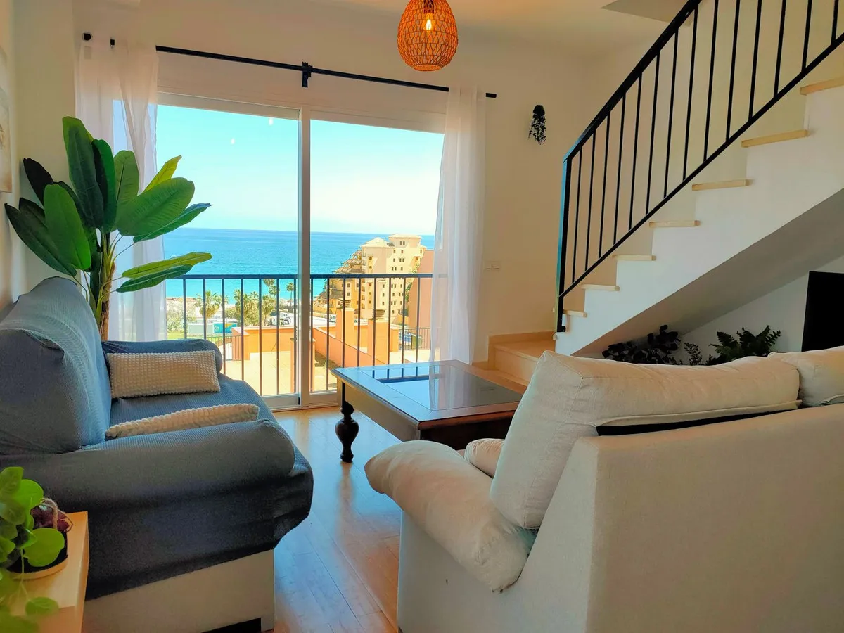 2c041b8f-c9f2-49b9-9998-5cbb86a95fae