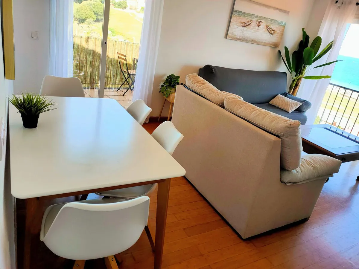 425c1134-3a77-4bdb-94f9-7c05f0561925