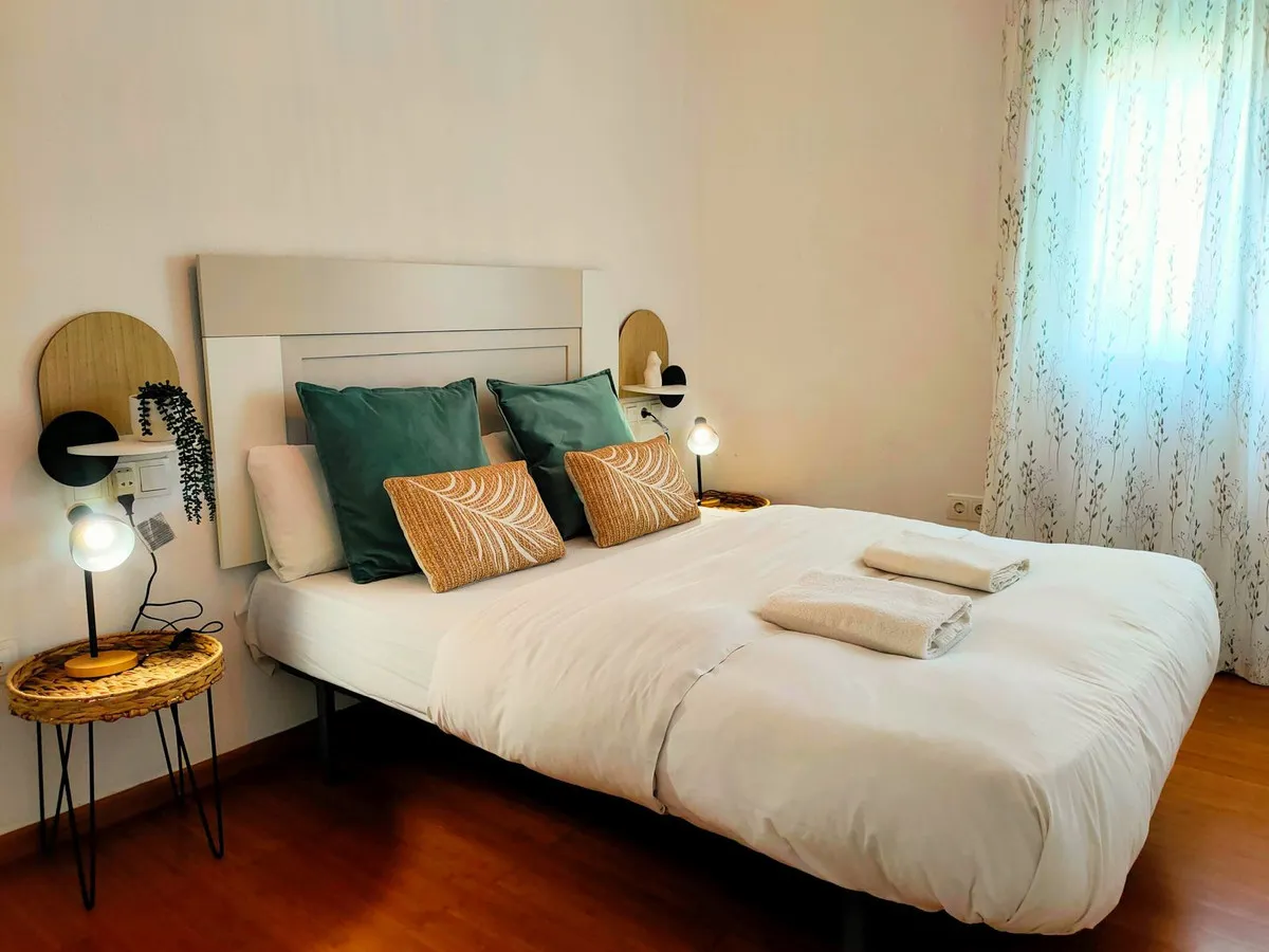 a4061429-894b-4adb-93f2-4abe5ca146f9