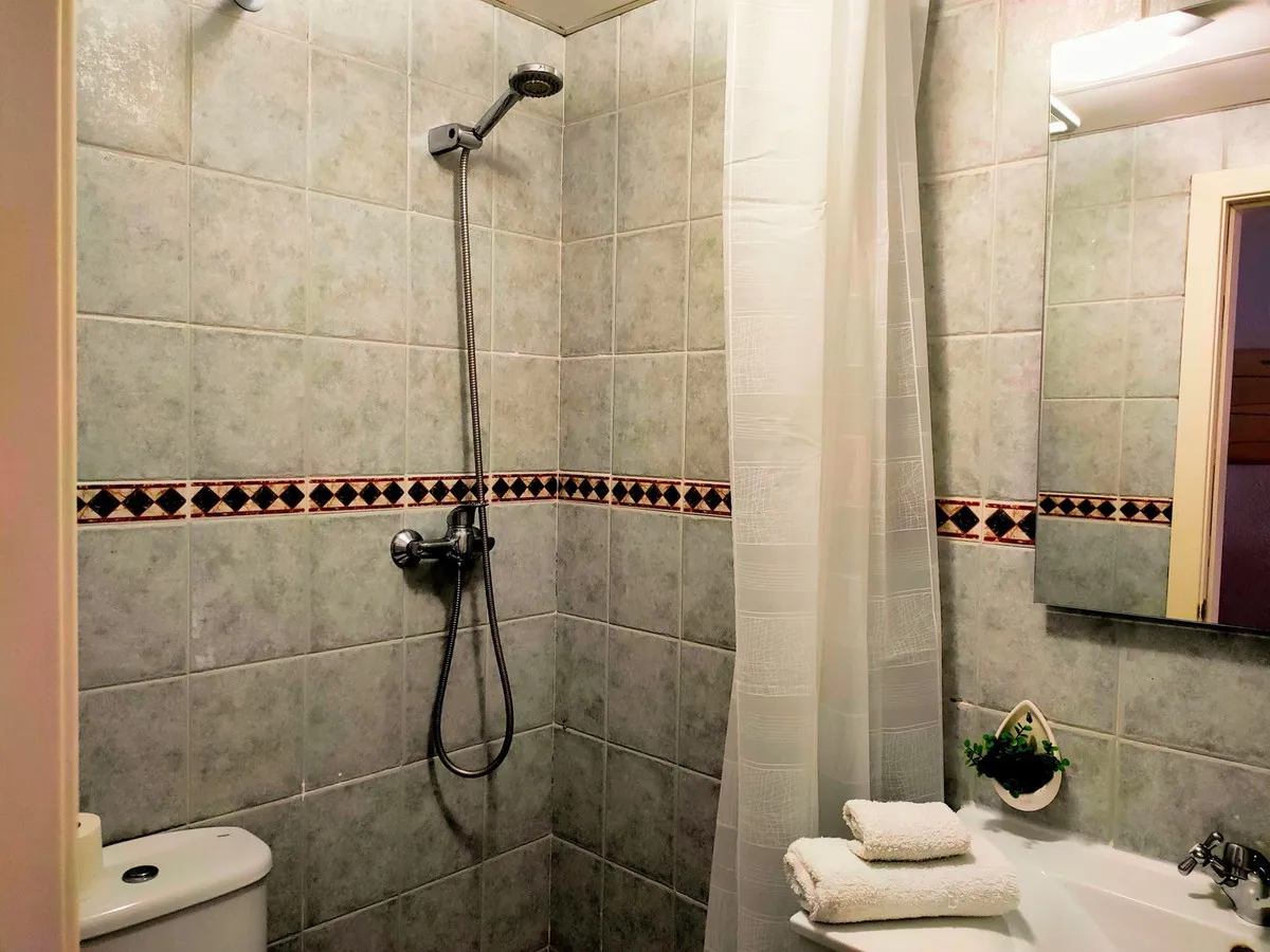 d657d6c5-a2b0-4118-b0a4-15690d48e8b6