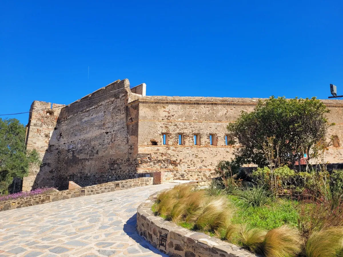 ebdd5122-2c05-4676-9249-e124176c35ef