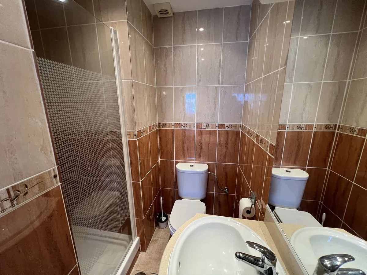 effb488d-be6c-4e25-9df4-3853f6b23a89