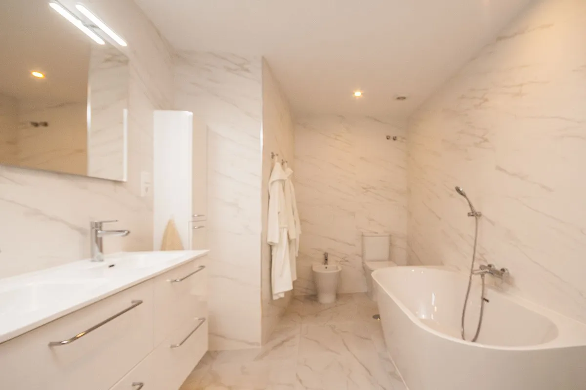 26940a47-3391-47c4-b5f5-21f2e9891dea