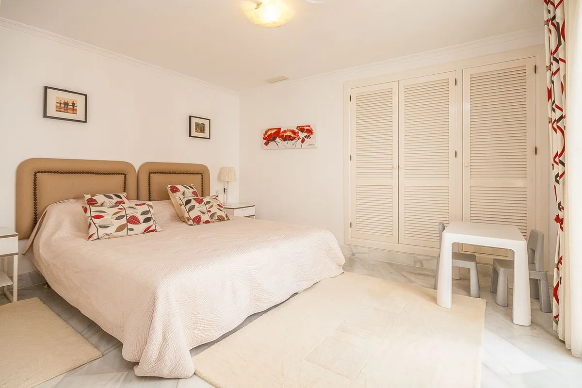 325cd7d9-2591-4644-b480-e5050e0be26a