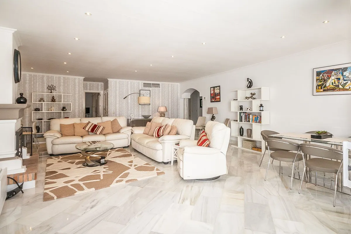 3a772502-733a-4d10-a6be-7855d6480ef0