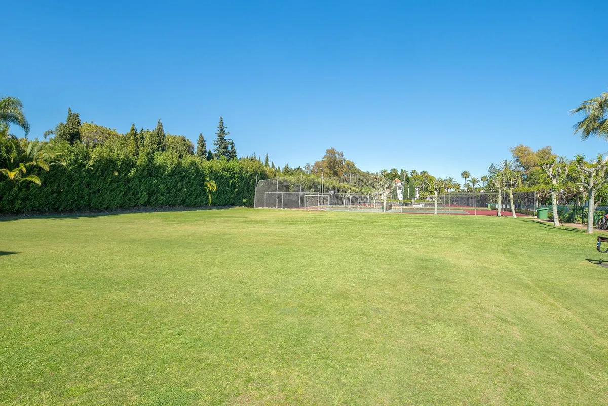 54d64aeb-5762-42bf-b6b4-af4fe323876e