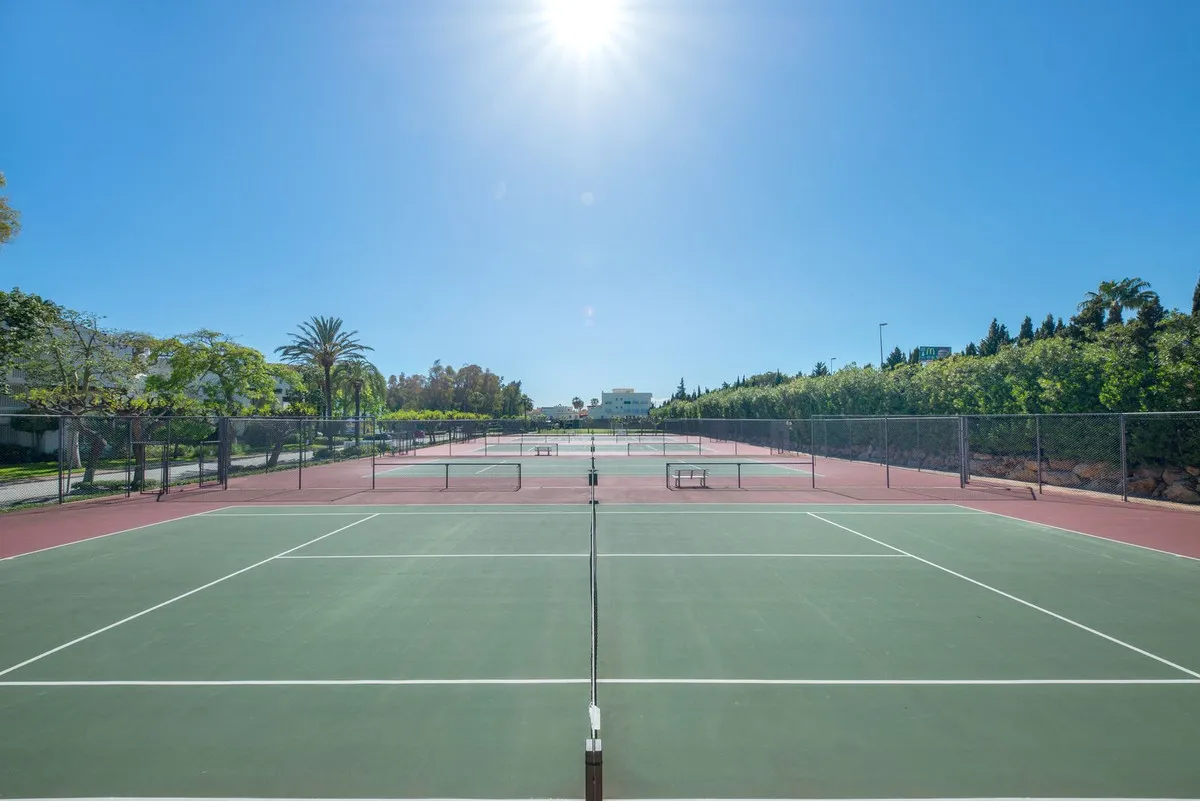 a83e6b67-829f-44ea-b430-eb454c4abf8d