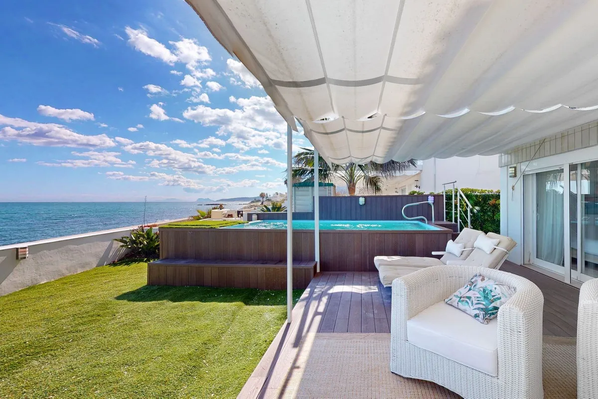 e509f750-e574-4527-8d9e-11ee251a3c30