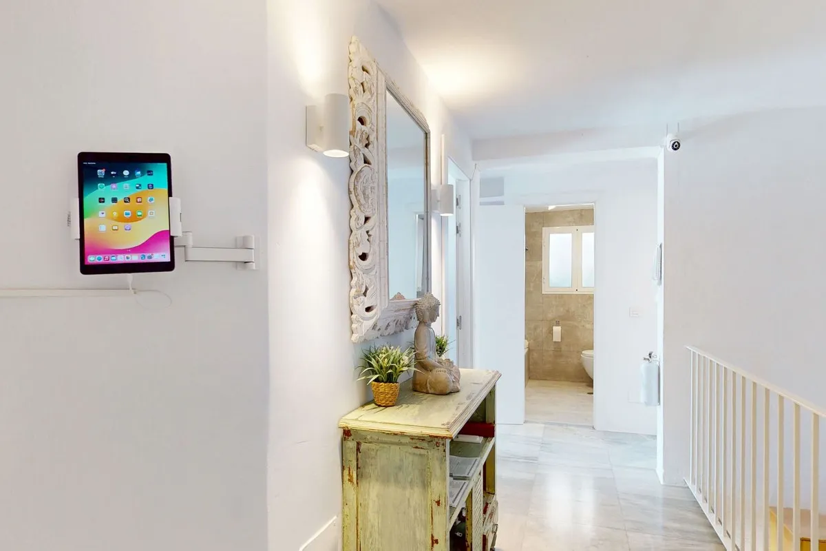 ff116ca0-9296-4c88-a835-2fd0c262b2aa