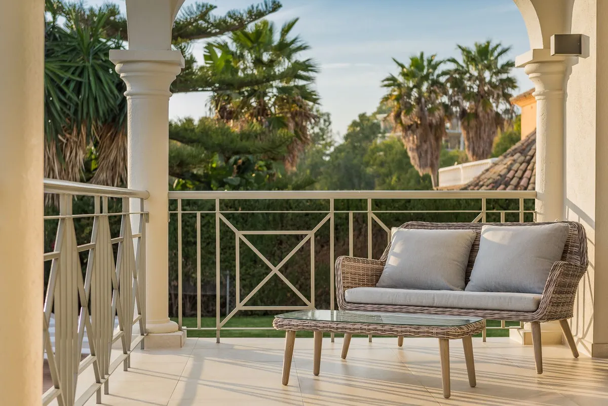 a6d02d5e-4d15-403d-935b-1506baa461b8