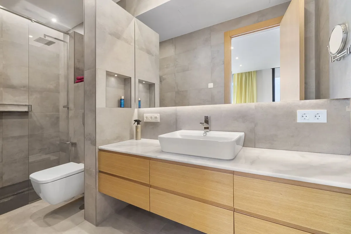 08f3bc15-b37c-4ae9-b00d-c2a39e1dfa6f