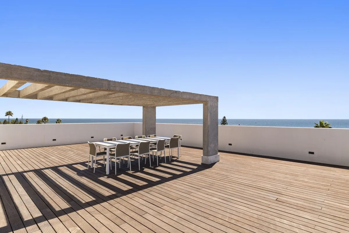 1250b6d8-0569-4e2a-9443-002c8cf882c7