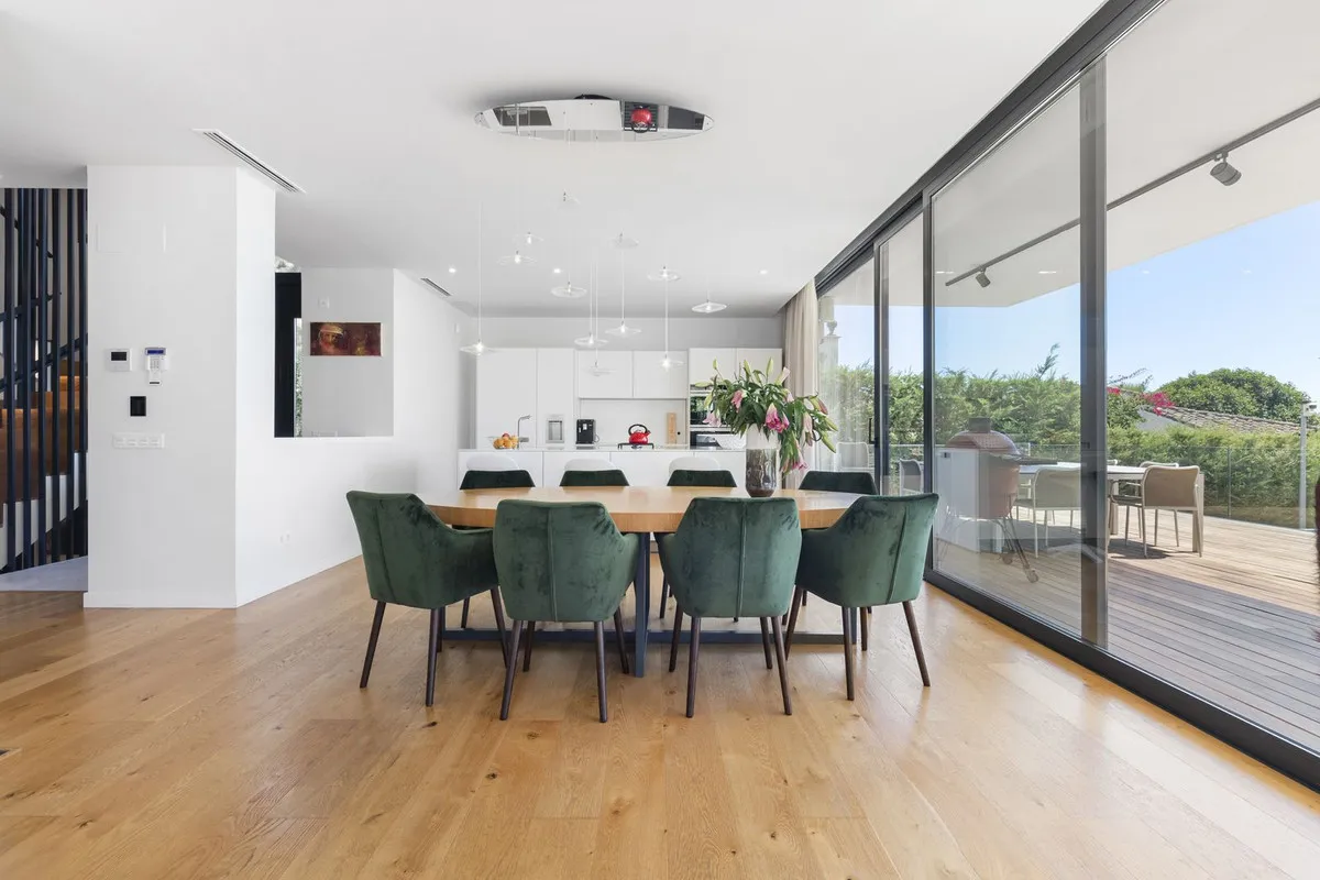 68969c12-4820-430d-a8a0-f8ce4e1665d5