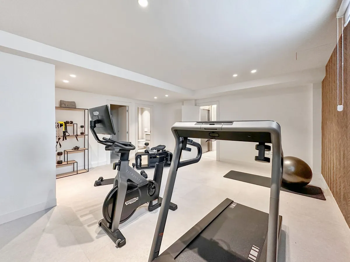 0b560075-8b04-4bc1-89dc-79e563c2f6b6