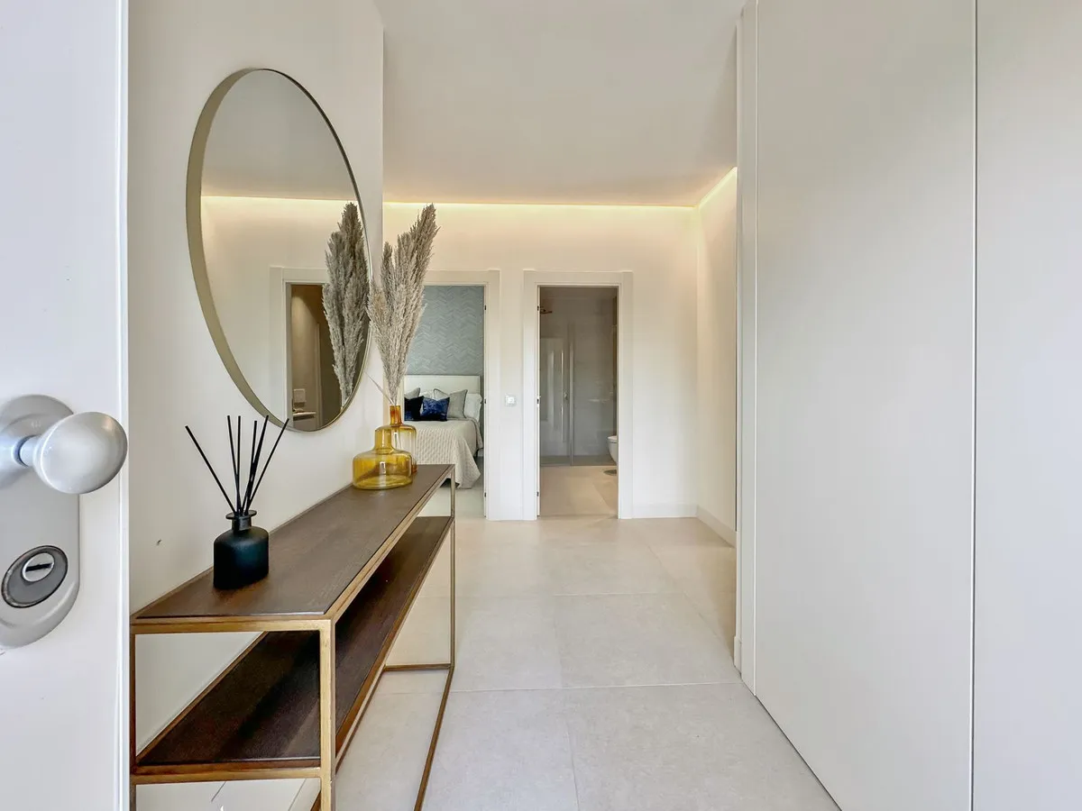 2f332a29-14d2-4faf-a510-34e3c0add395