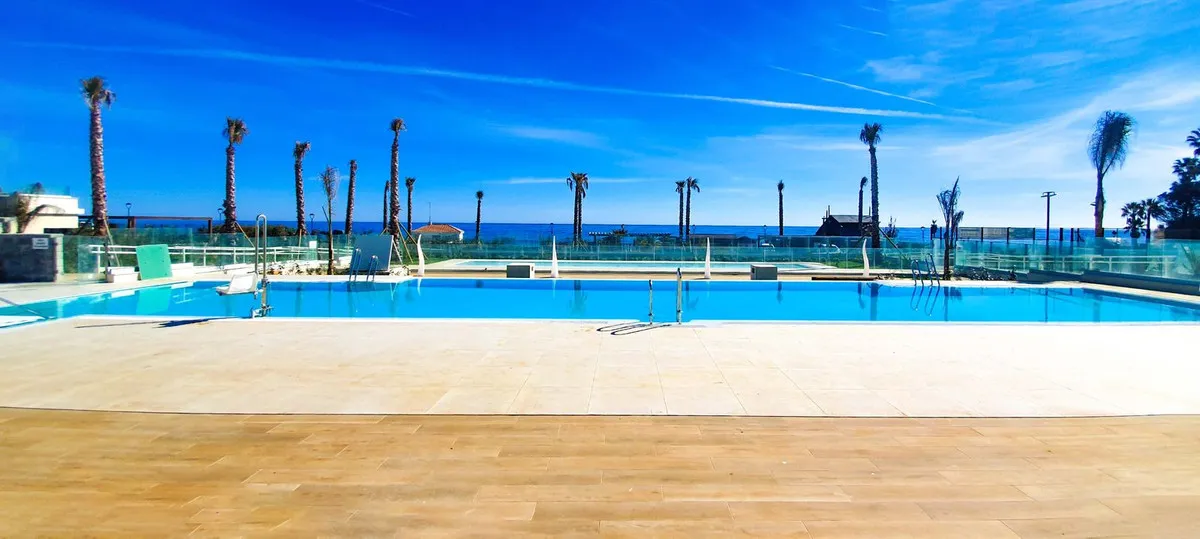 473ef6f6-5119-4abd-8f8b-73d087f65e17