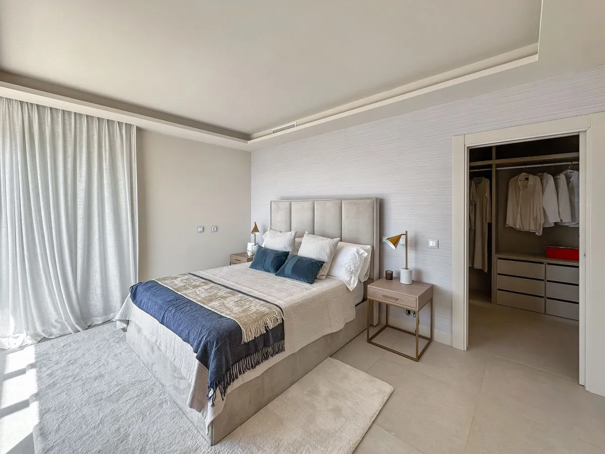 5e0f74e7-6a56-4442-9da6-872295abfa1d