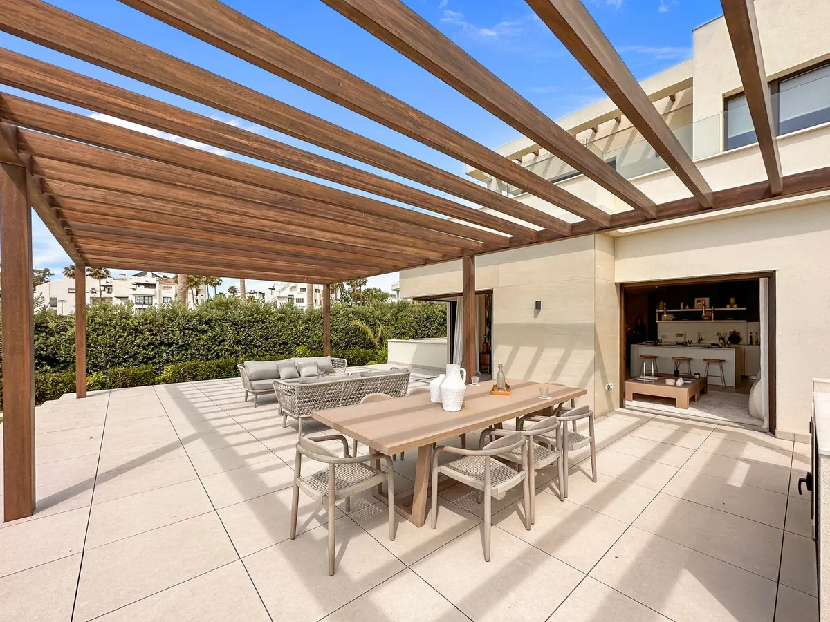 7a8c16ca-8e24-498e-a33e-ebbc6e9eaef1