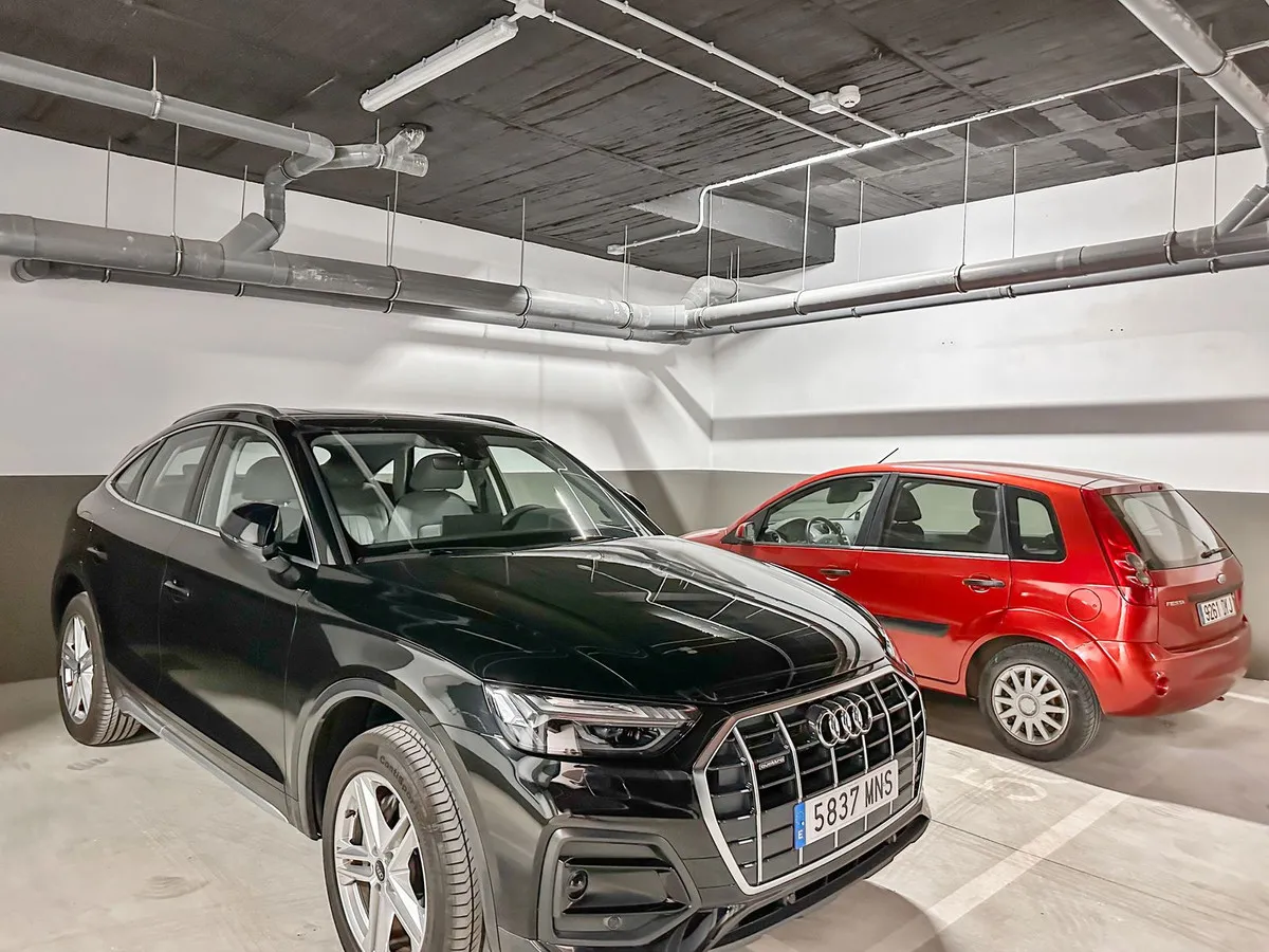 8bf6e894-6d5b-4f49-8e95-19336a6a177e