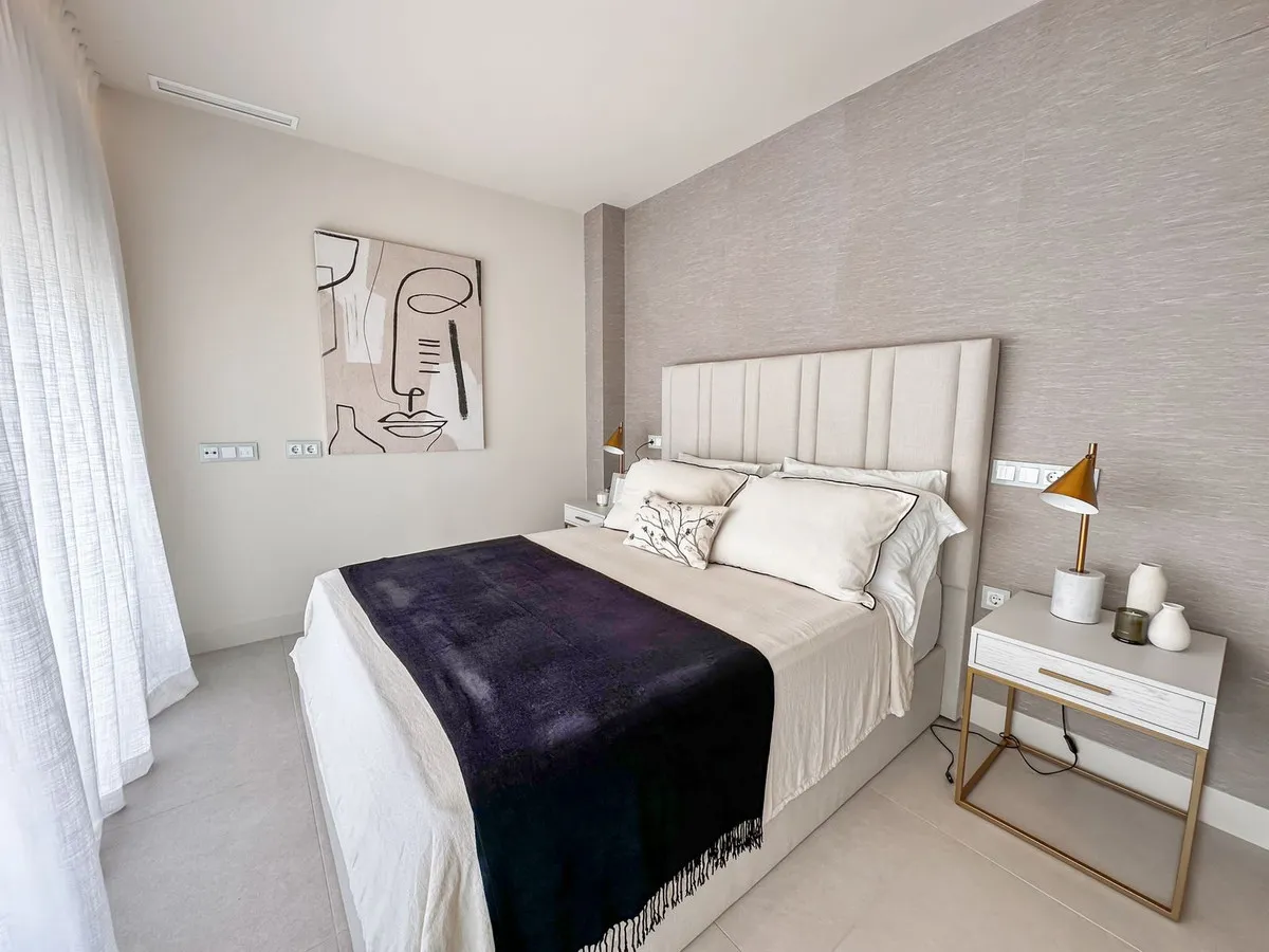 d5e93a3d-15f5-4428-9a95-ed98e1bdd14c