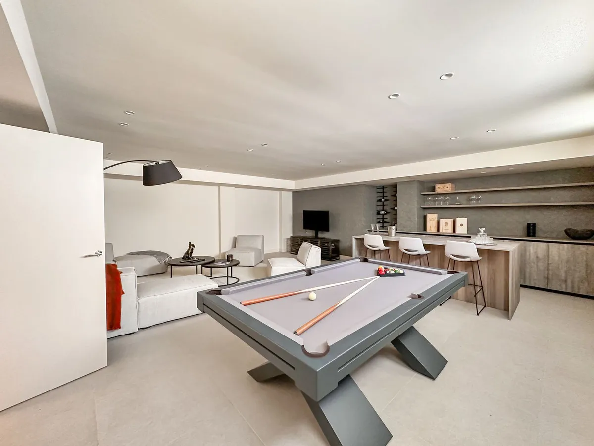 da504ec6-ba0b-49a2-b0e6-11af7e251845