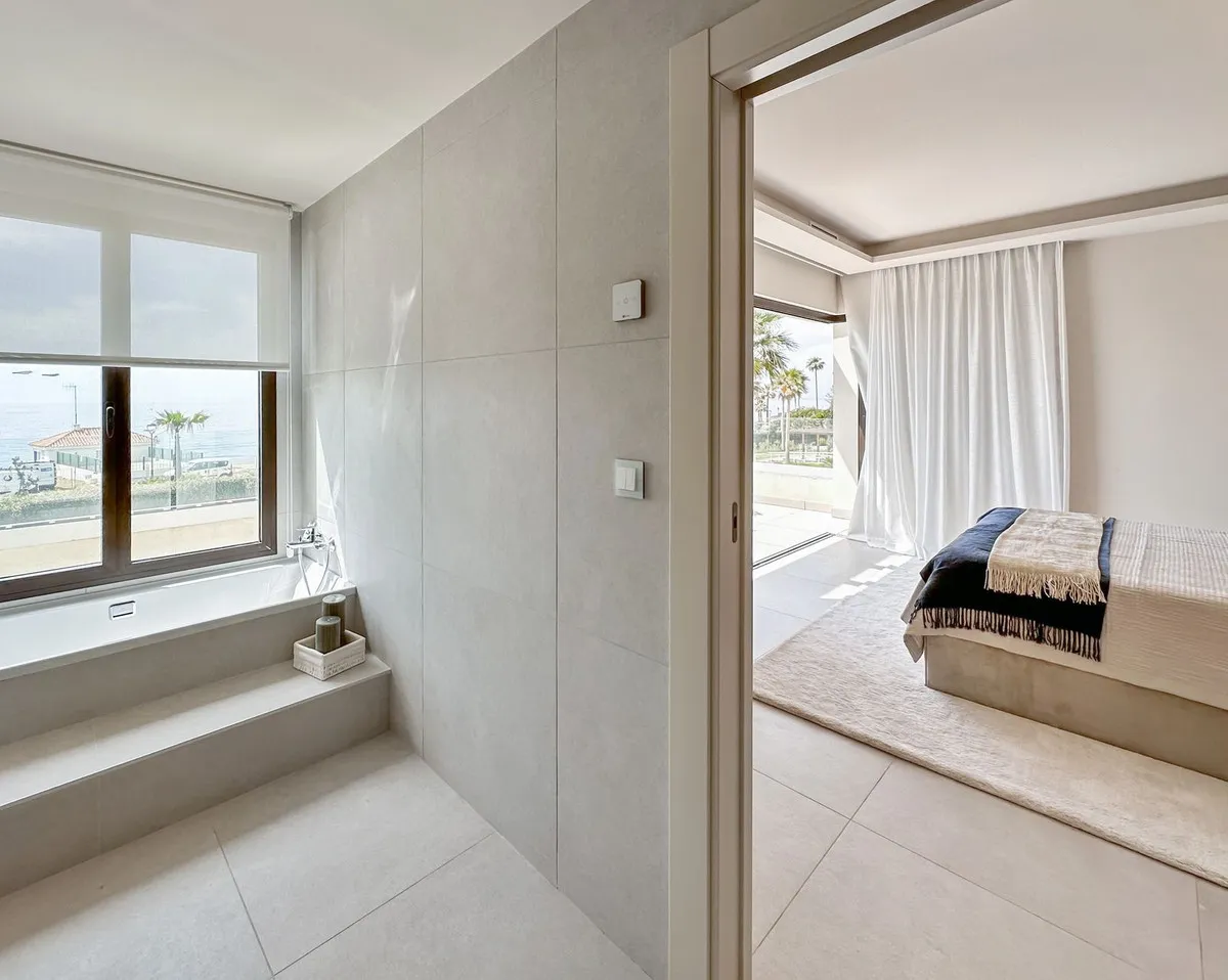 f267af9c-42a8-4855-824a-fa024ae9d74e