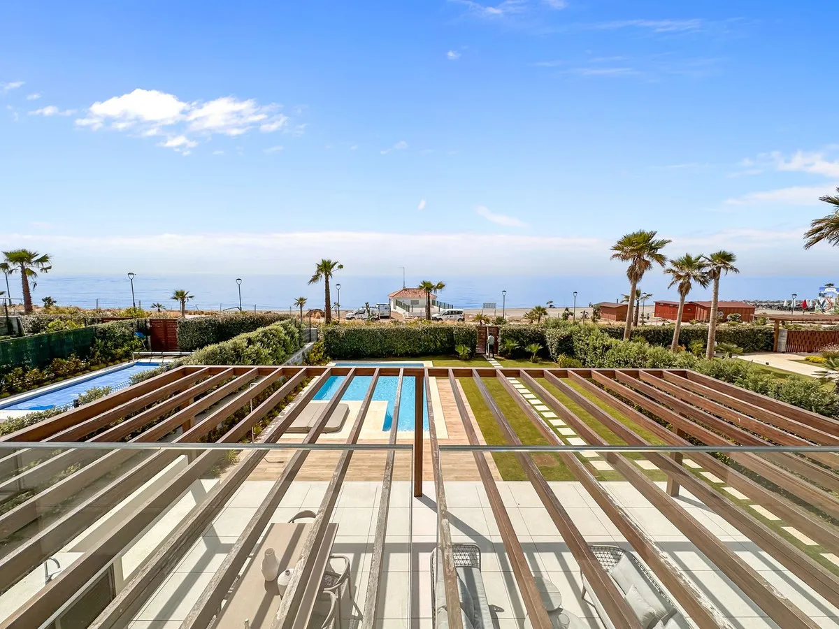 f66d8c16-c24c-4dd5-b338-3e2a4ad4a9f2