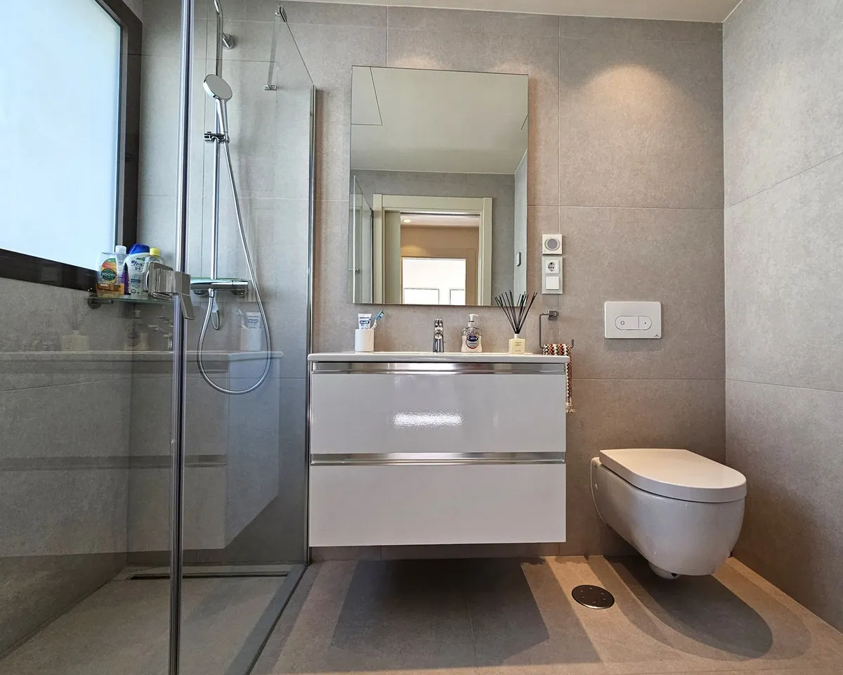 3b59665d-7a8a-4040-a8e9-fabee5307f86