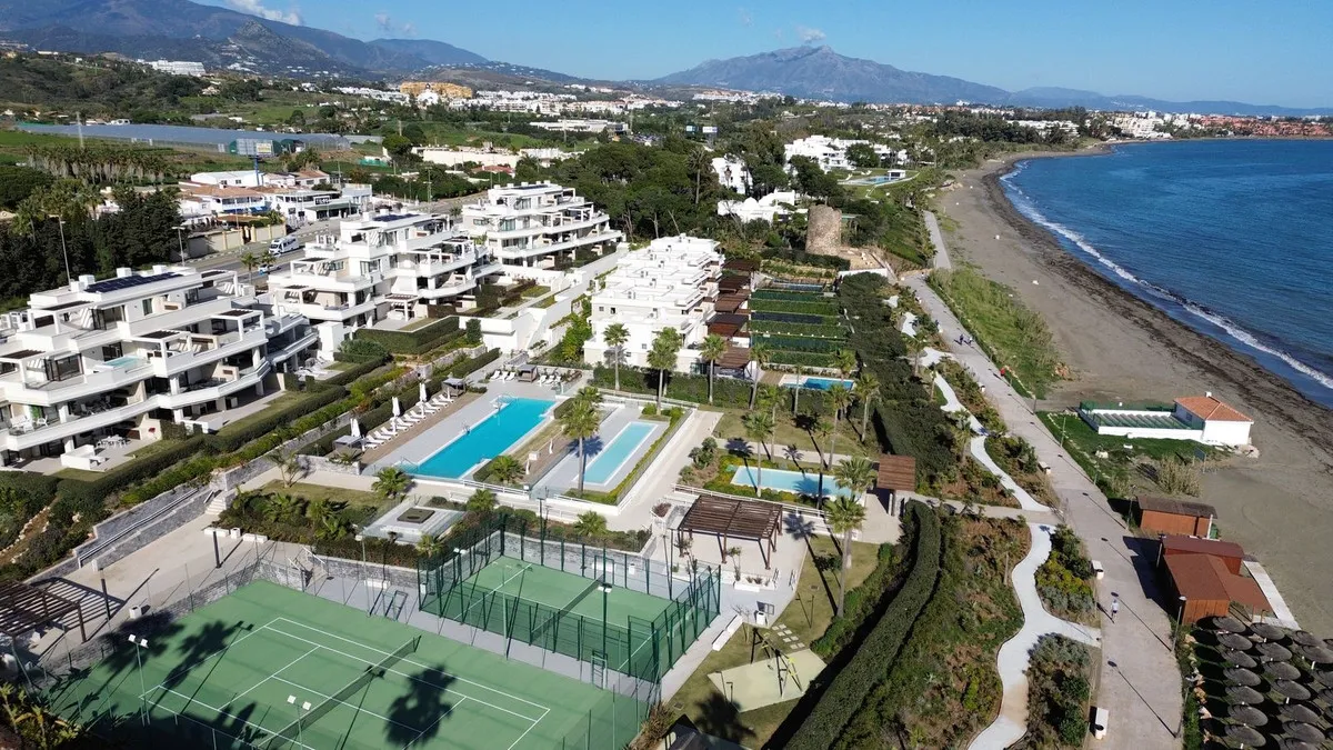 a98b3e19-9efc-459b-be42-04765a784b75