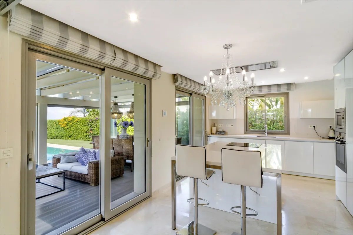 91ce4969-5bab-4407-94e4-a96e20df267b