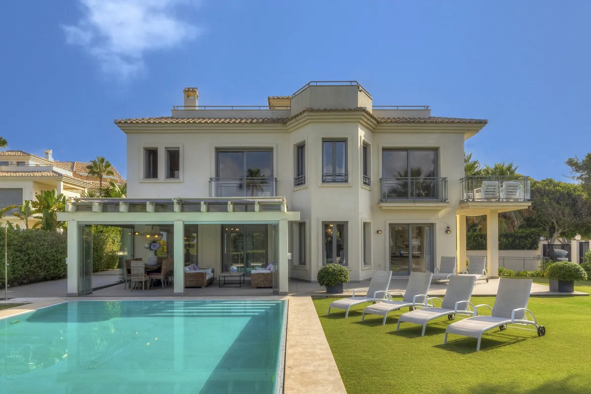 bc7e2396-0823-4e6a-ba54-cdc156f1d730