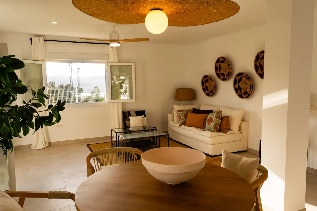 4979c5a4-e0a6-4c13-ace2-fb2d7670ffa2