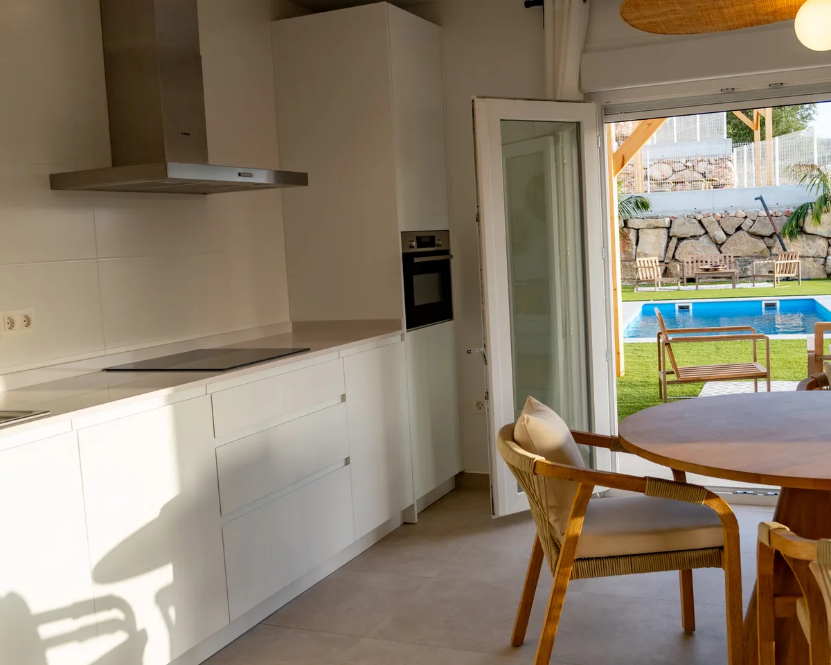 833be4a5-d92c-4267-b417-13df61f1b62e