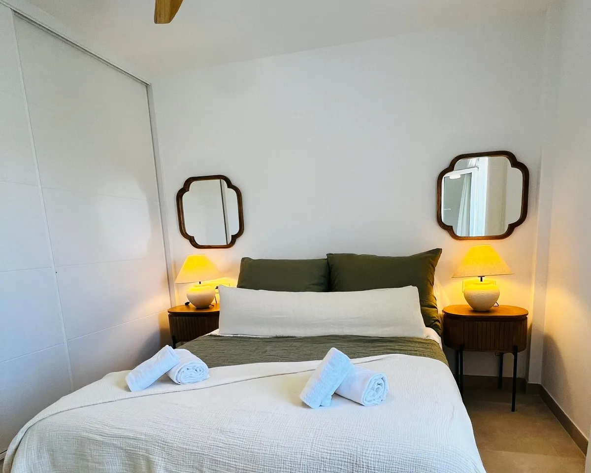 855fb033-d050-41db-93d3-fdabeaf7c37b