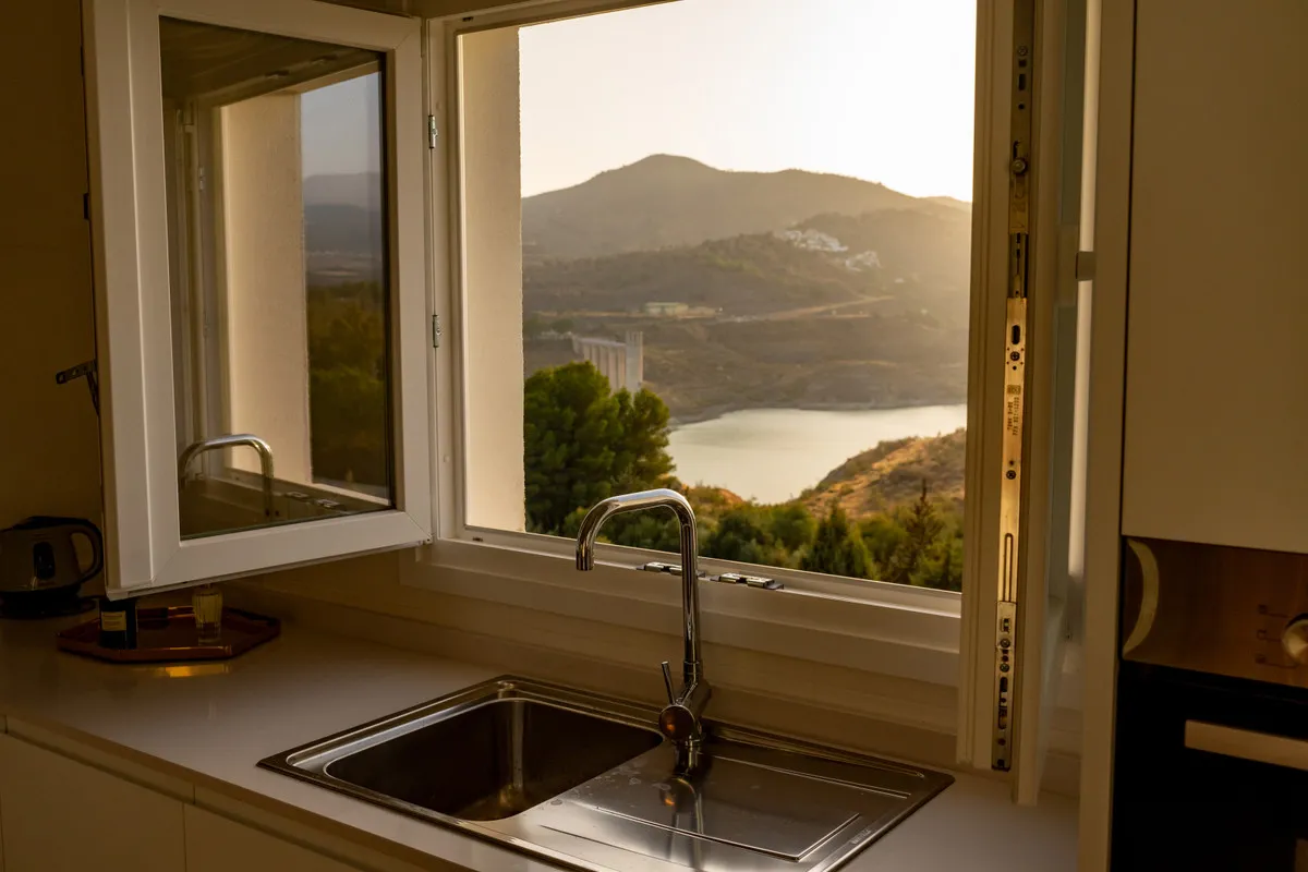 8ad244e9-b707-41f1-87c0-eedcdc2dc3fe