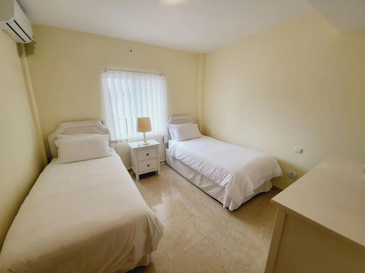 2fca43ca-a31a-49dc-a201-c8b858dc8906