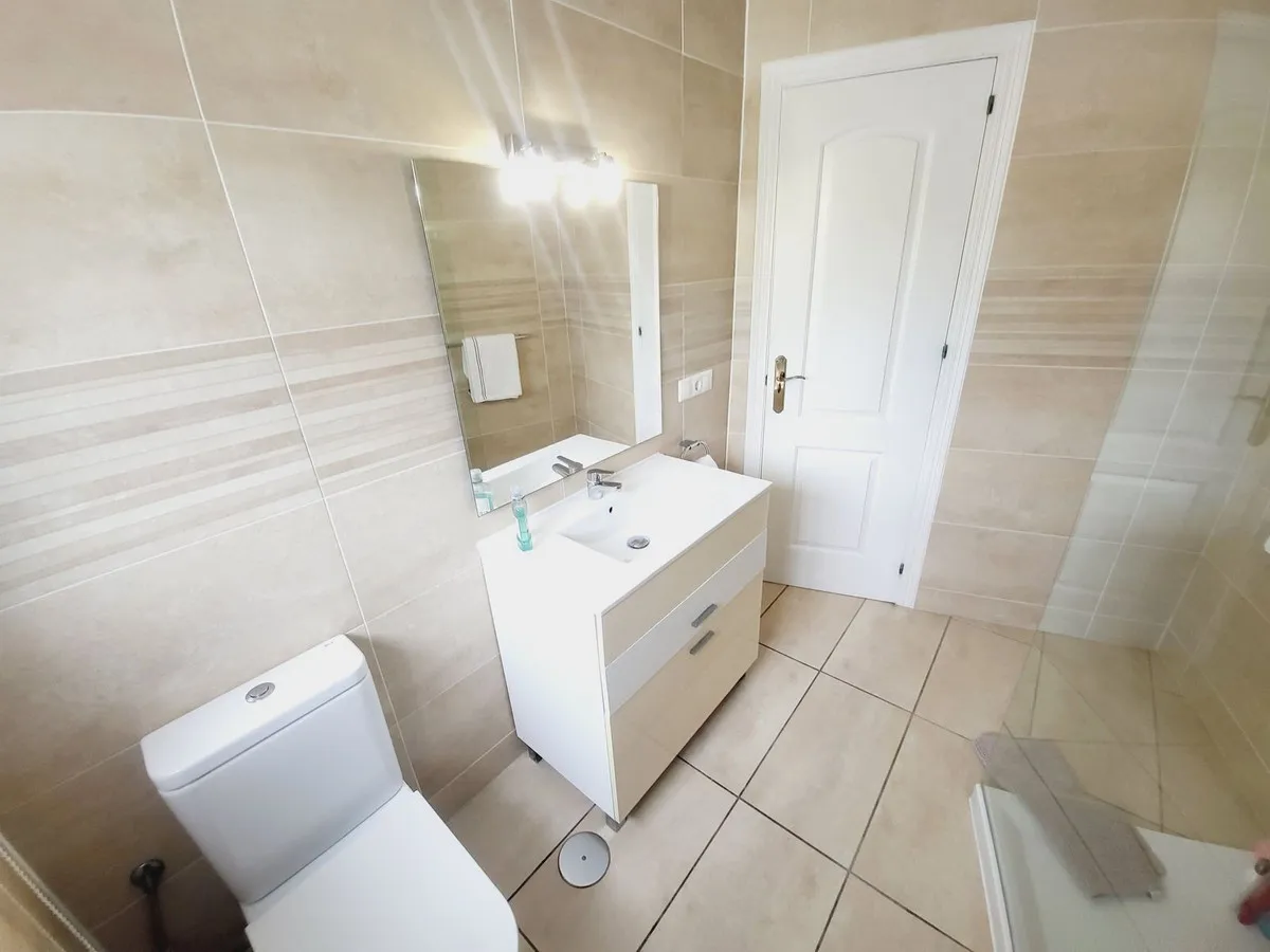 e8d36d34-388f-4b76-8aad-c20de78210a8