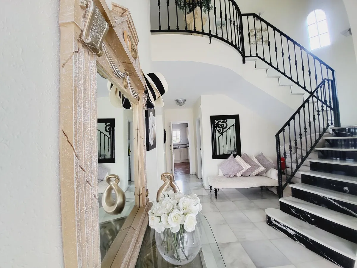 eb56ace7-e69b-493b-9ad6-cd207b9ce9b8