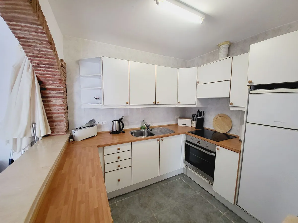 ff6119ec-e084-4582-9bc3-e8369edc188e