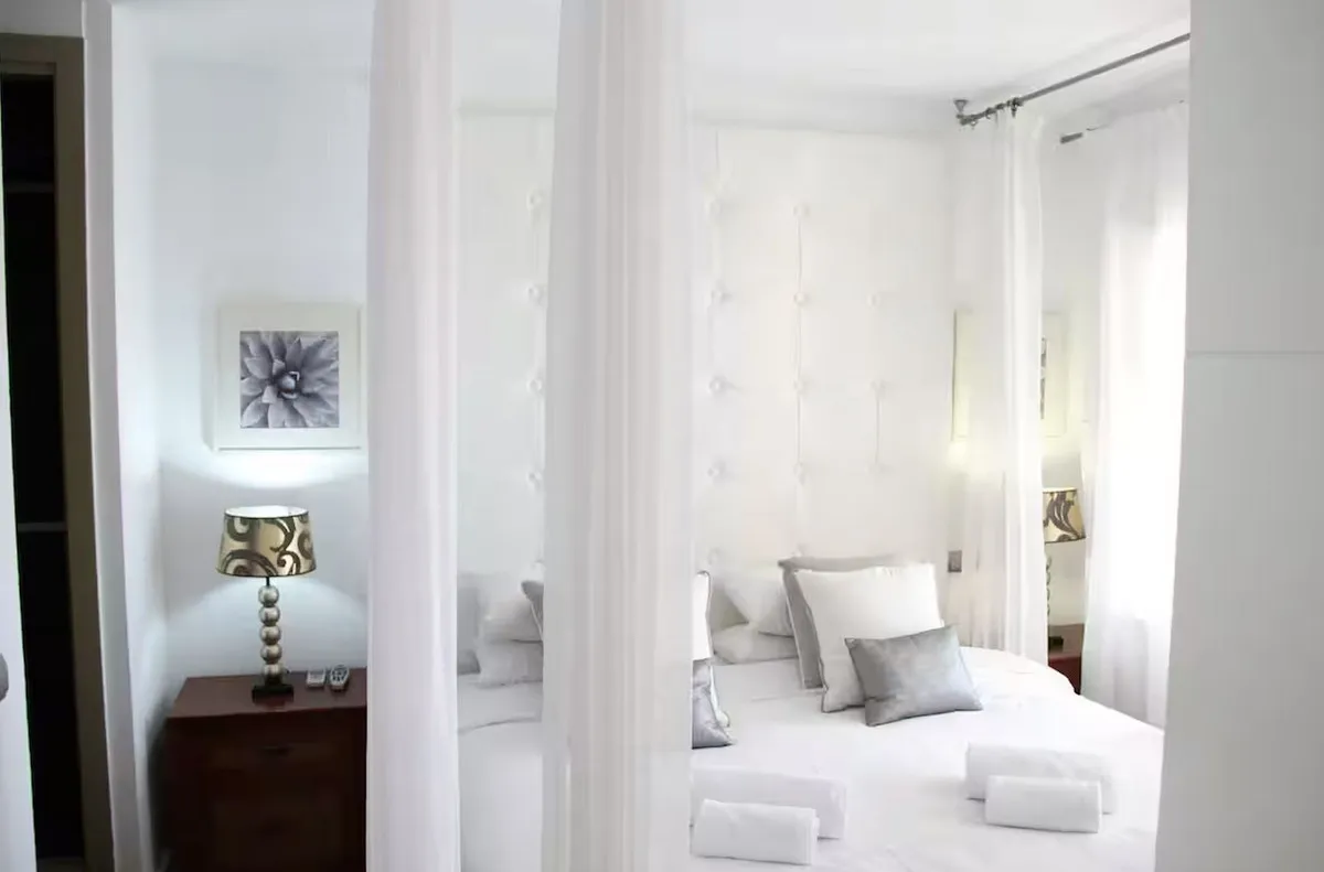 3976086a-5f65-4a40-aa8e-bab4a451490f