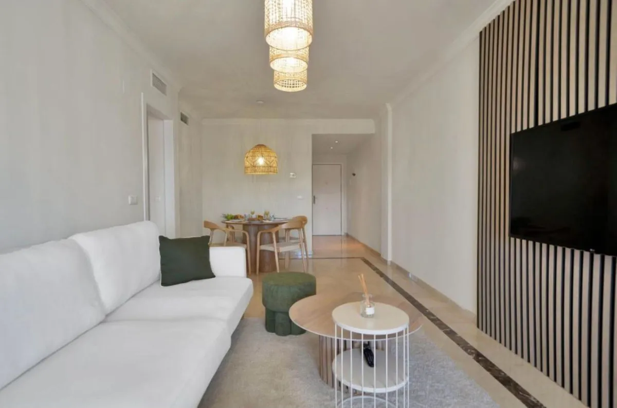 5ea7ede1-97a5-44e8-871c-b77bd46c5c71