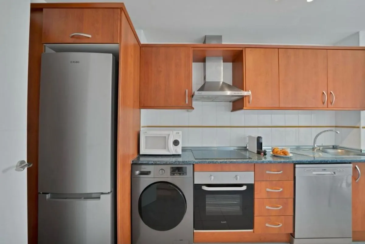 9c41d12c-4be3-4394-9054-0fb45e3a87f4