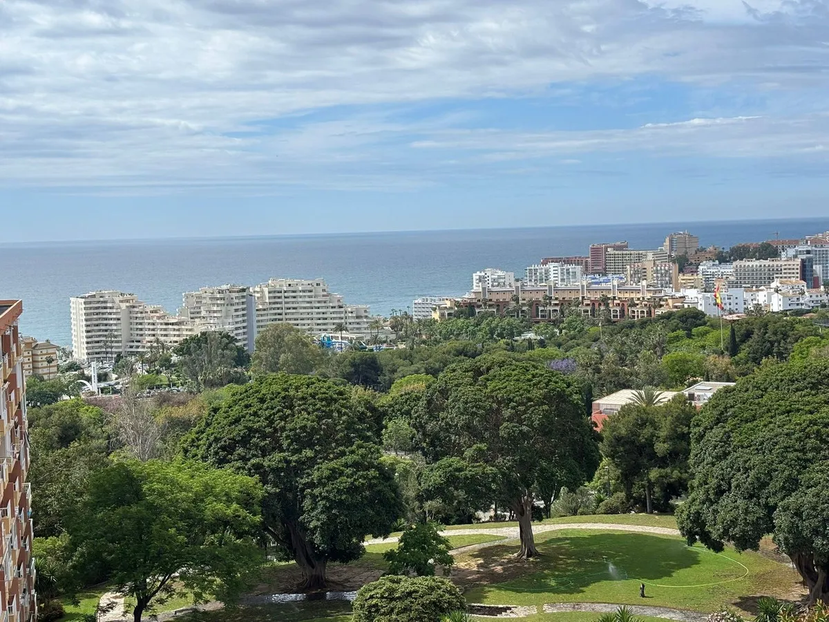 a815c464-4b3b-4509-b8a3-96a70c9d5b1e