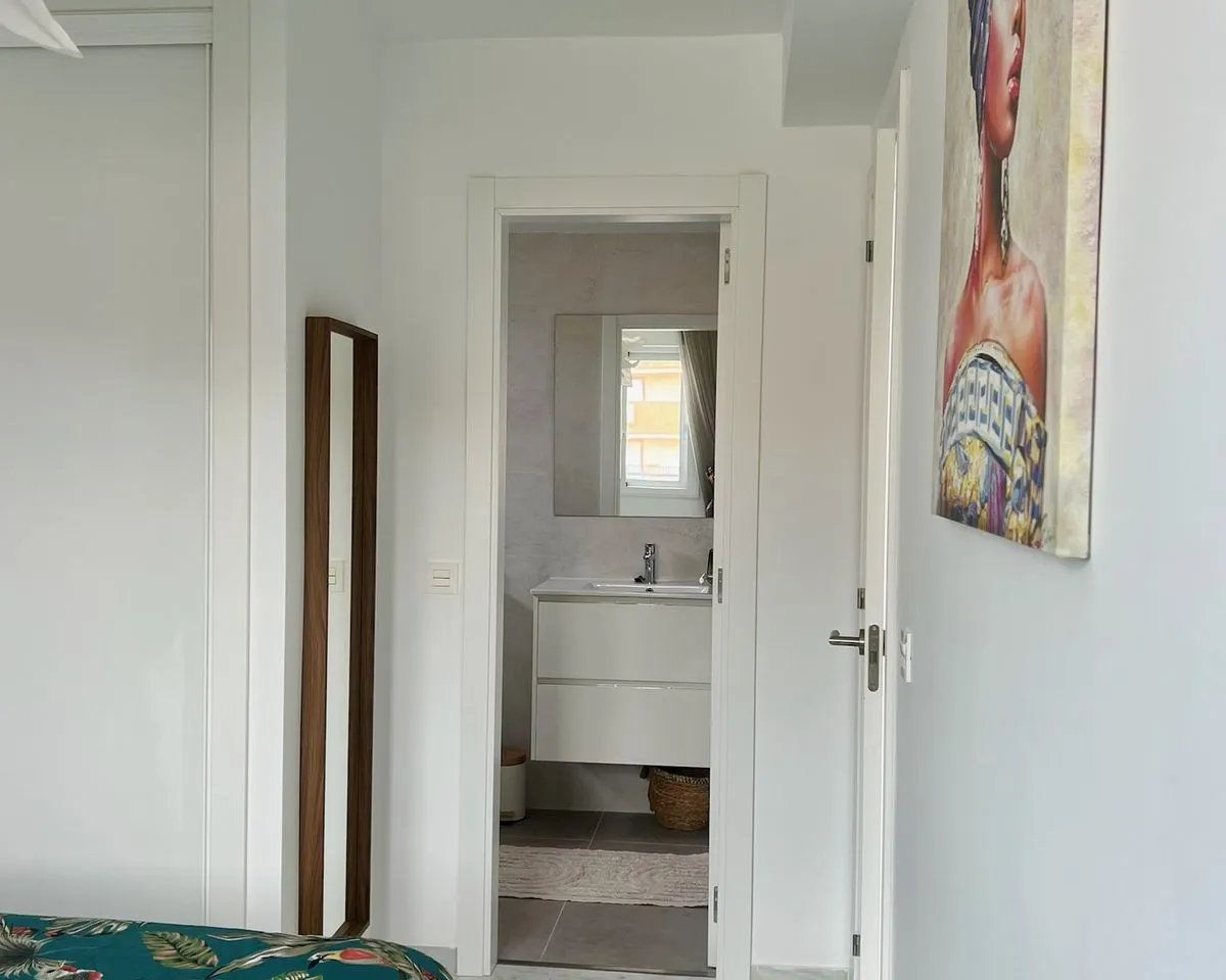 00c87add-ded0-4714-be03-58f49e7af1ed