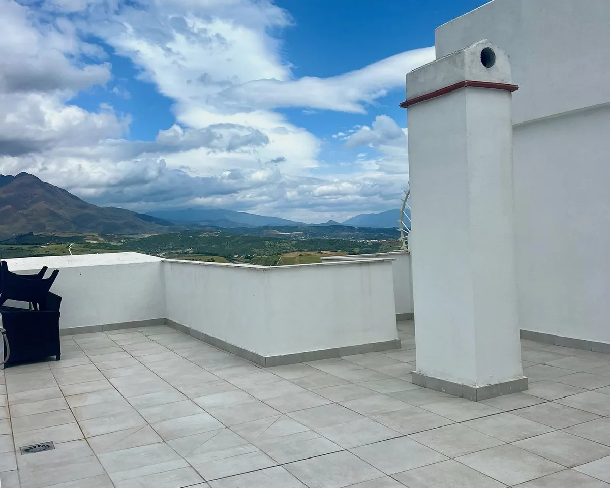 132b9328-9eb1-49d4-8905-5d85ed105669