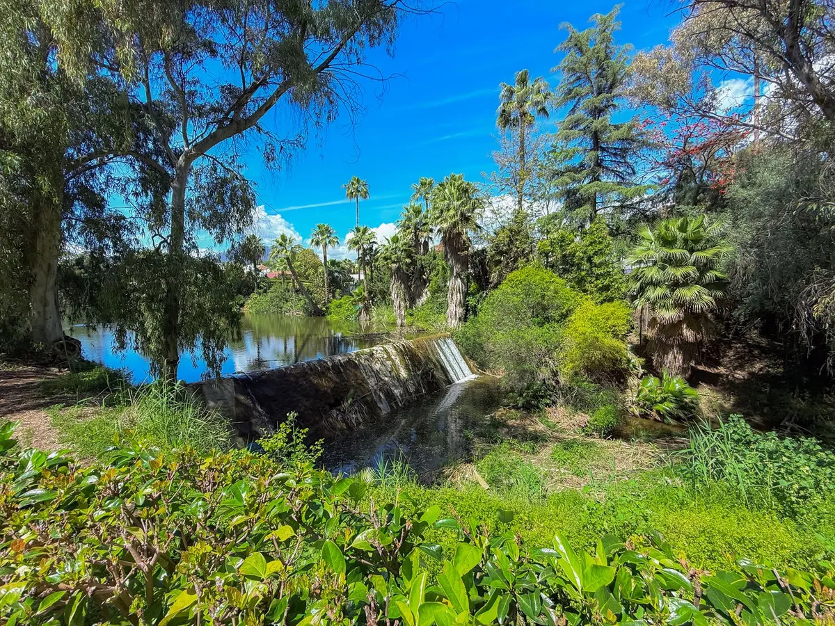 468eed72-f1a3-480c-9d07-96cc3d35483c