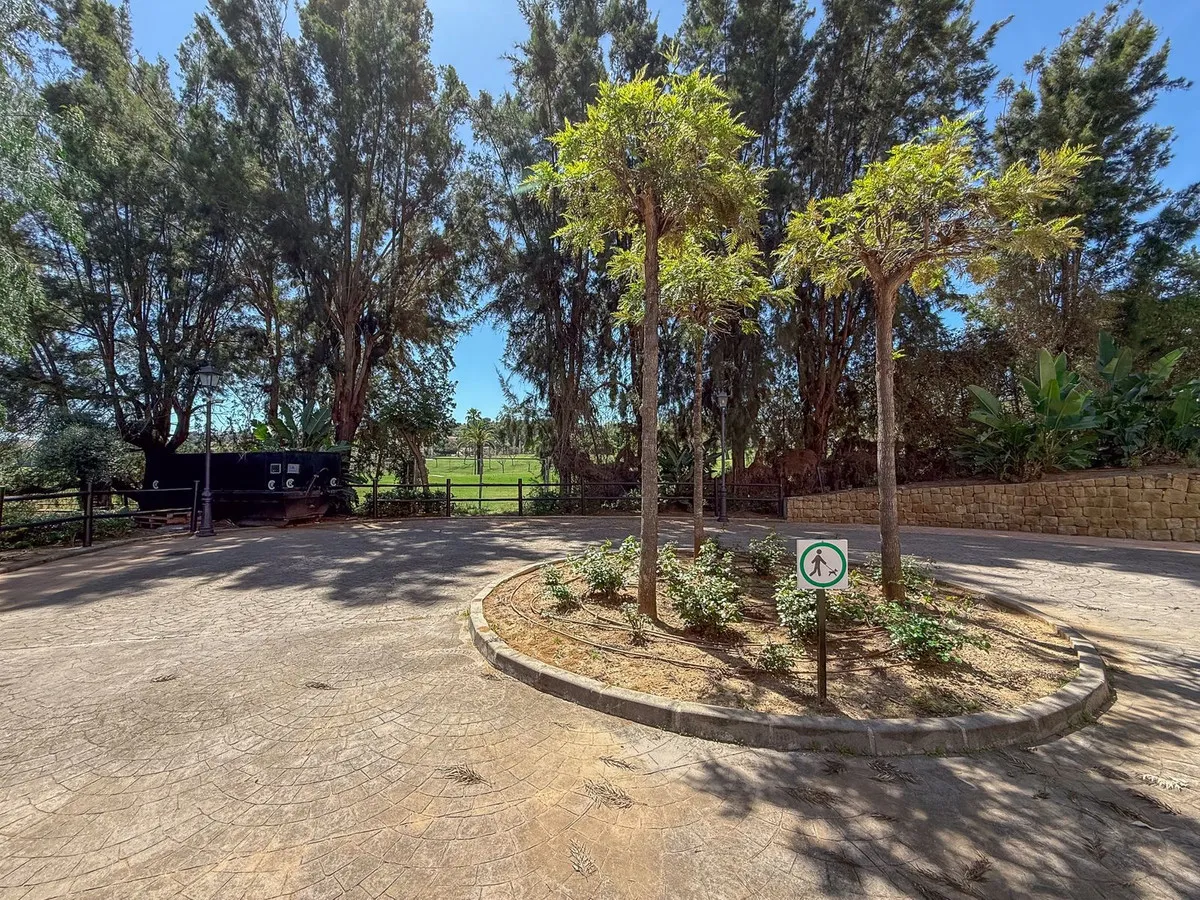 5eedd970-91bc-43b0-a648-512a844f1739